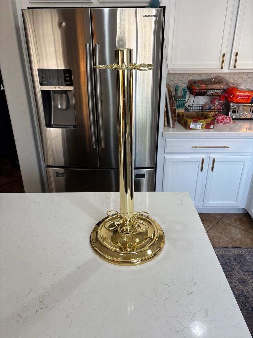 Rosetta Brass Finish Circular 6-Cue Floor Stand Pool Cue Rack